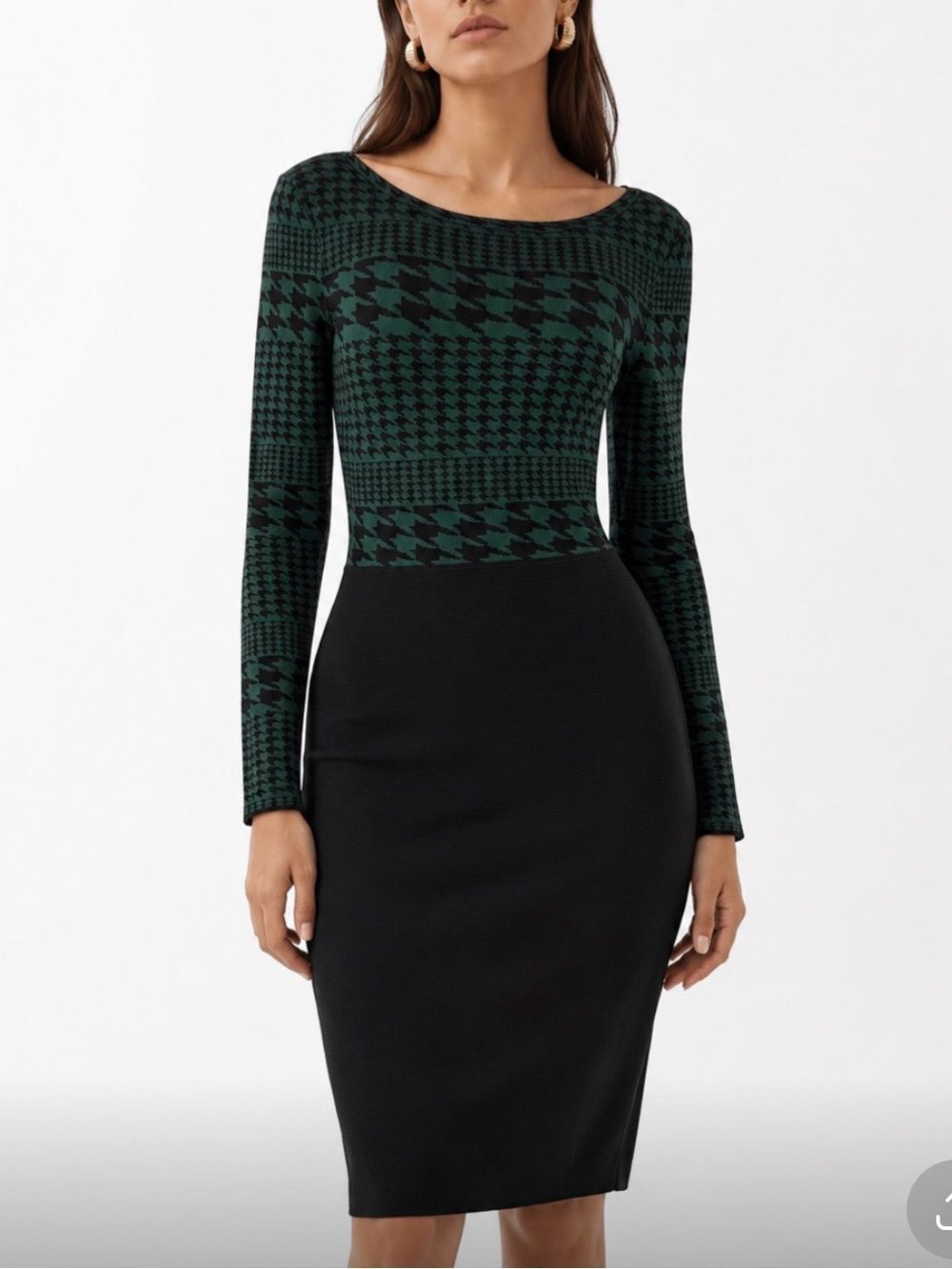 CARMEN MARC VALVO Green & Black Houndstooth Knit Sheath Dress Size Medium